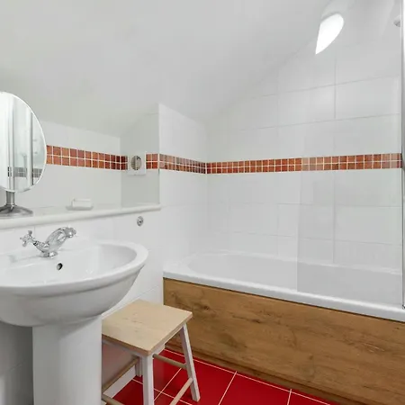 3 Bed In Oc-lr029