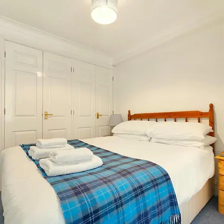 3 Bed In Oc-lr029