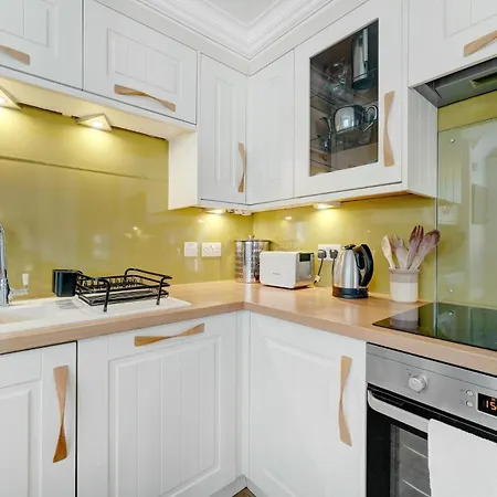3 Bed In Oc-lr029 * Ambleside