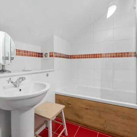 3 Bed In Oc-lr029 * Ambleside